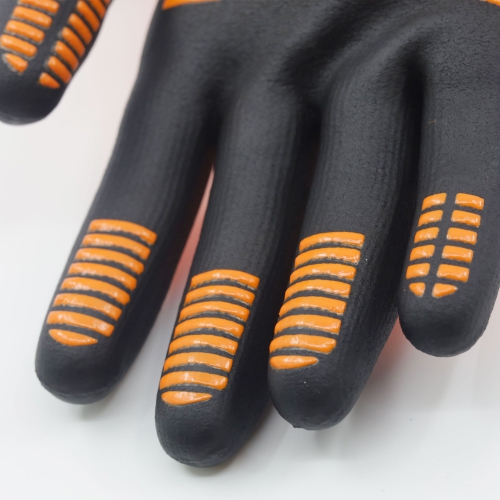 Ett par handskar i kategorin Stickade handskar från skydd.com