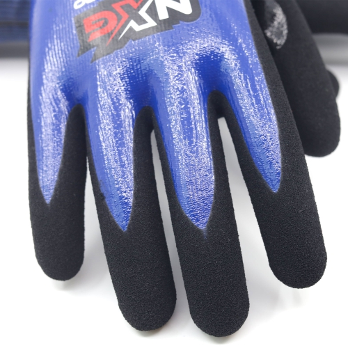 Ett par handskar i kategorin Skärskydd från skydd.com