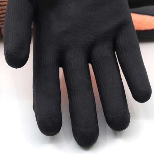 Ett par handskar i kategorin Skärskydd från skydd.com