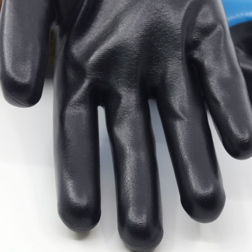 Ett par handskar i kategorin Stickade handskar från skydd.com