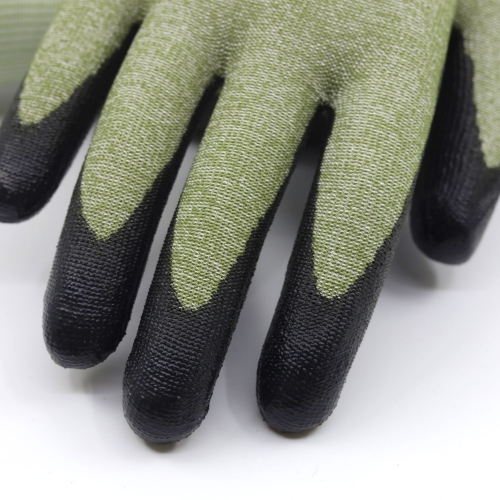 Ett par handskar i kategorin Stickade handskar från skydd.com