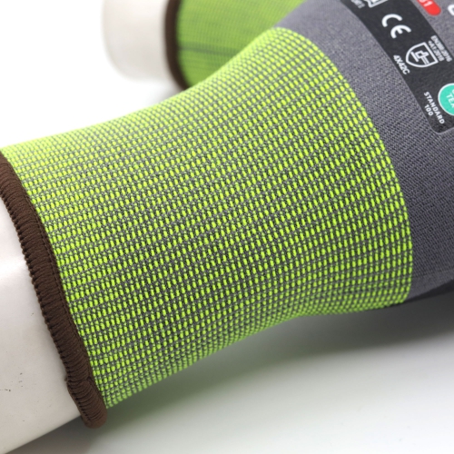 Ett par handskar i kategorin Skärskydd från skydd.com