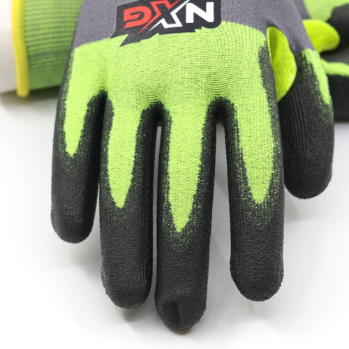 Ett par handskar i kategorin Skärskydd från skydd.com